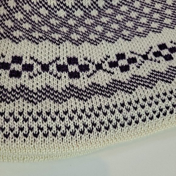 Land's End Winter Snow Ski Hat - Picture 4 of 8